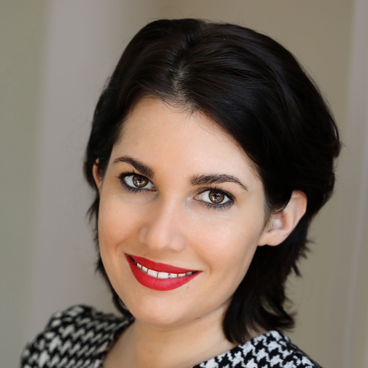 Jasmin Reichle headshot