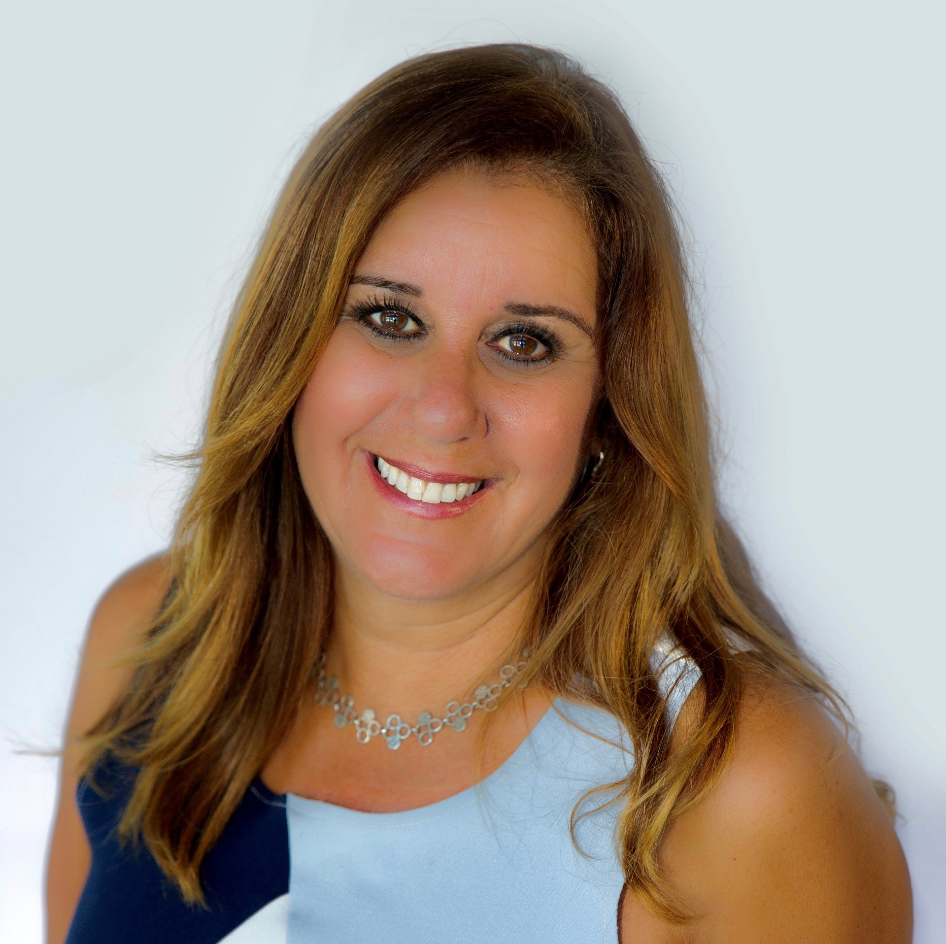 Josie Crispen headshot